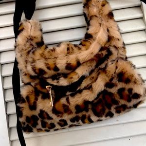 Leopard print Furry Belt Bag